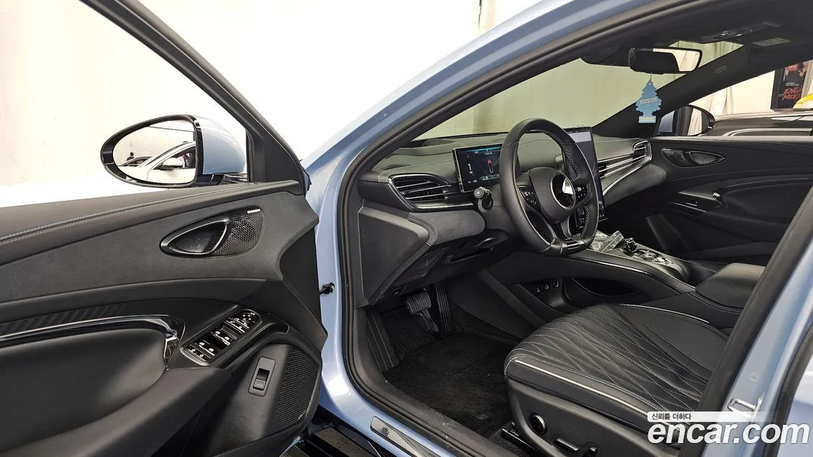 BYD Seal — фото 10