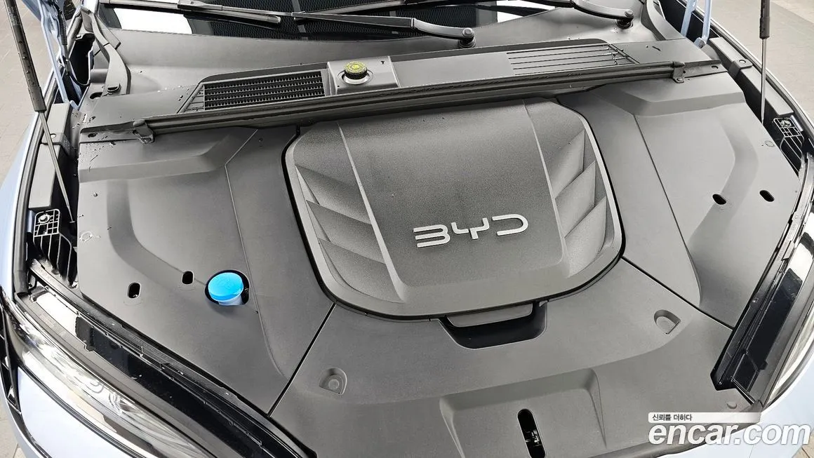 BYD Seal — фото 9