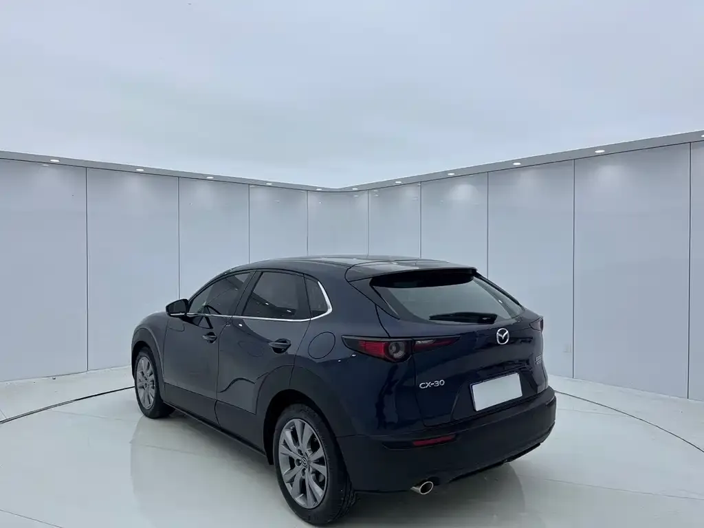 Mazda CX-30 2022 из CN, фото 9
