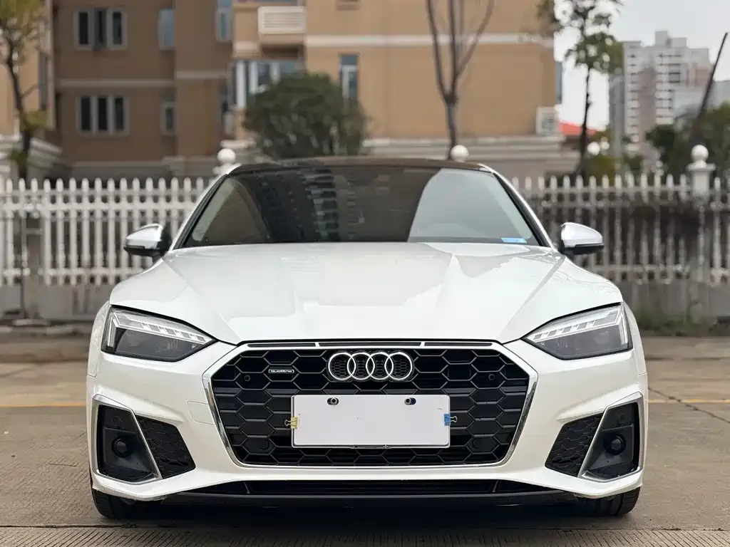 Audi A5 (Import) — фото 2