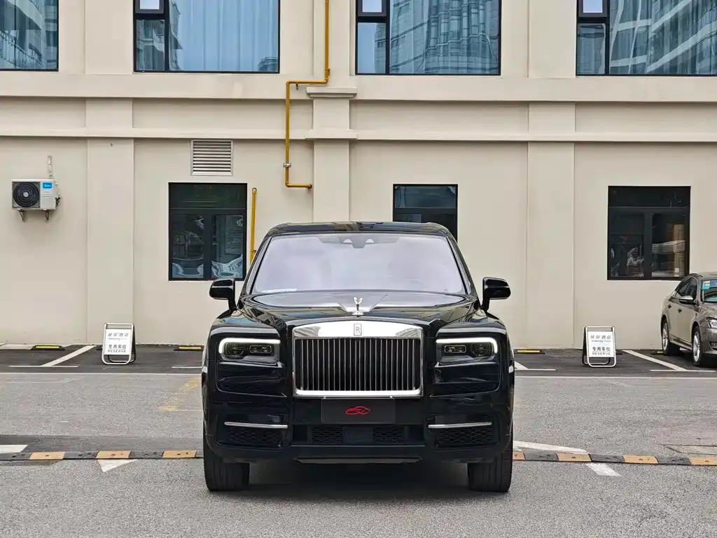 Rolls-Royce Cullinan 2022 из CN, фото 2