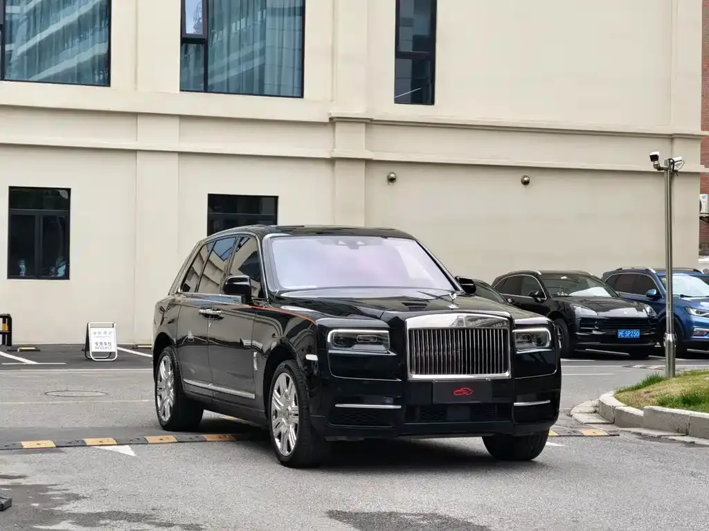 Rolls-Royce Cullinan 2022 из CN, фото 5