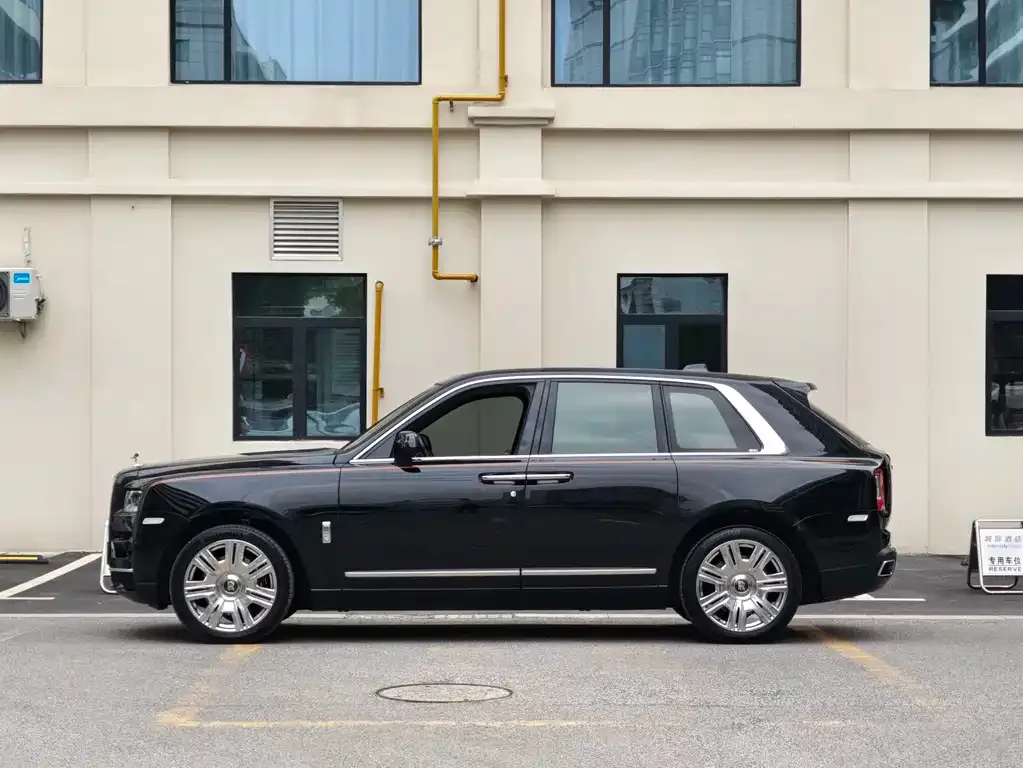 Rolls-Royce Cullinan 2022 из CN, фото 3