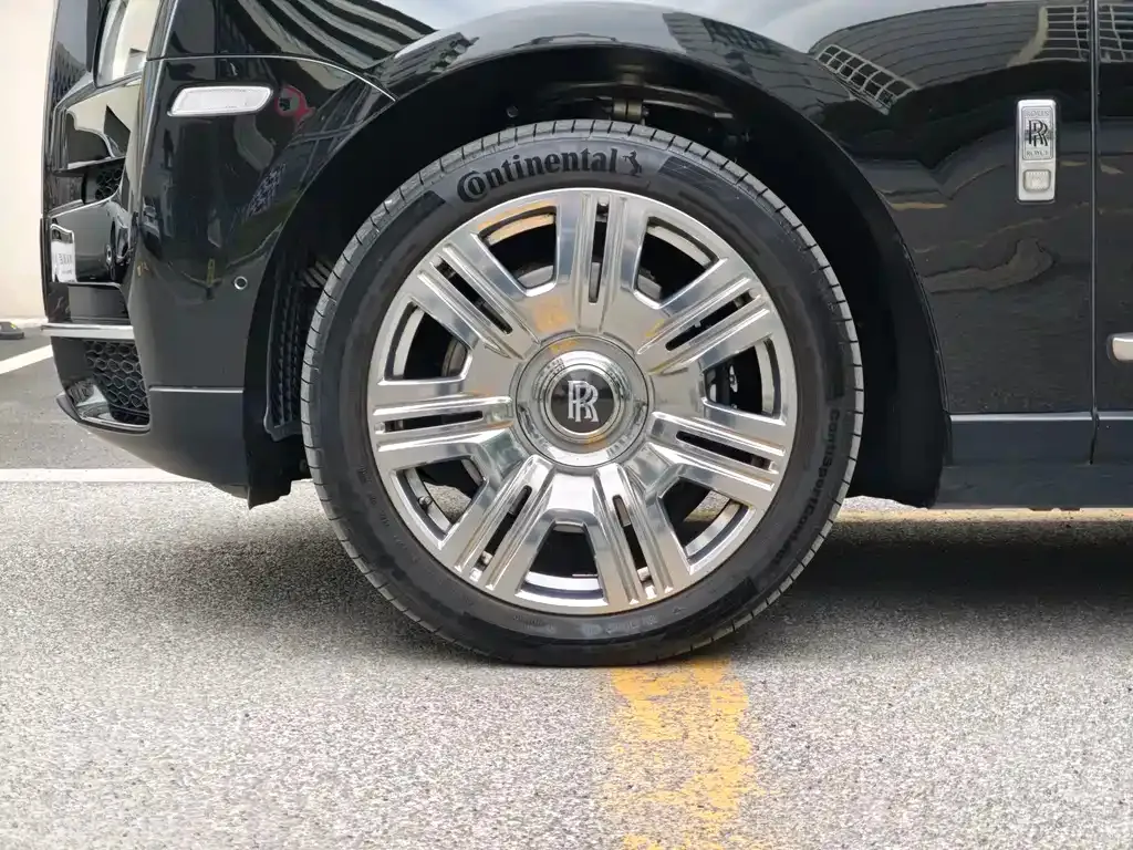 Rolls-Royce Cullinan 2022 из CN, фото 7