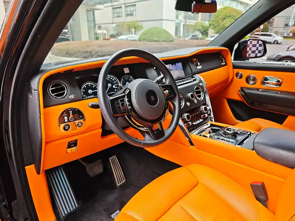 Rolls-Royce Cullinan 2022 из CN, фото 4