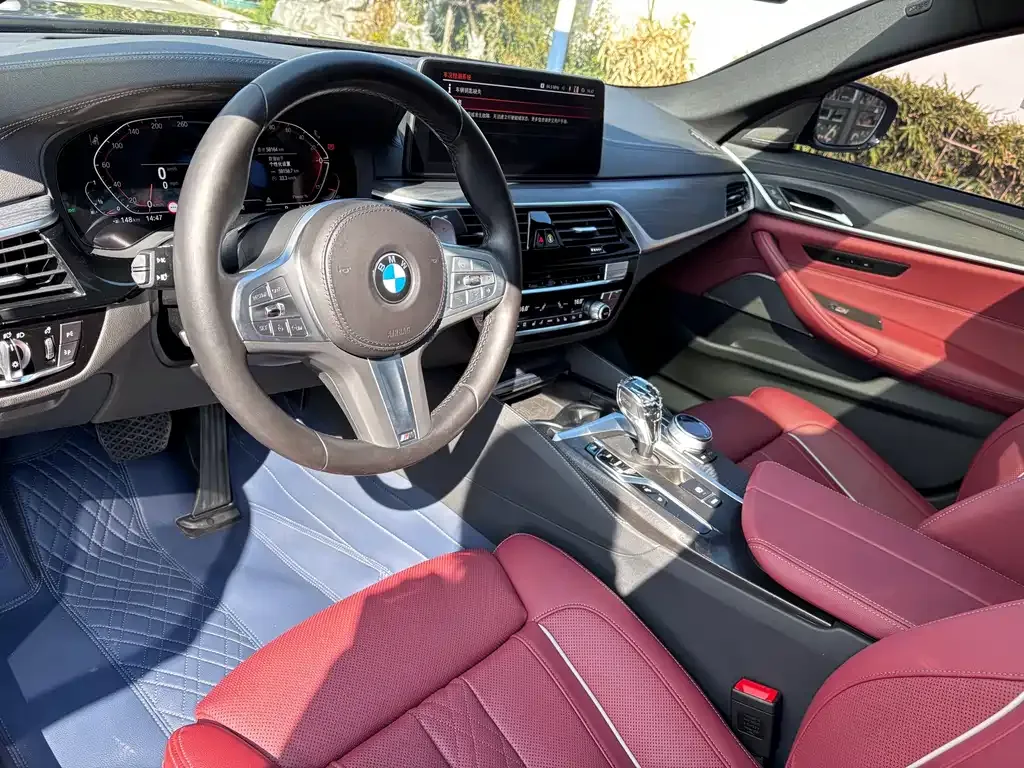 BMW 5 Series — фото 2