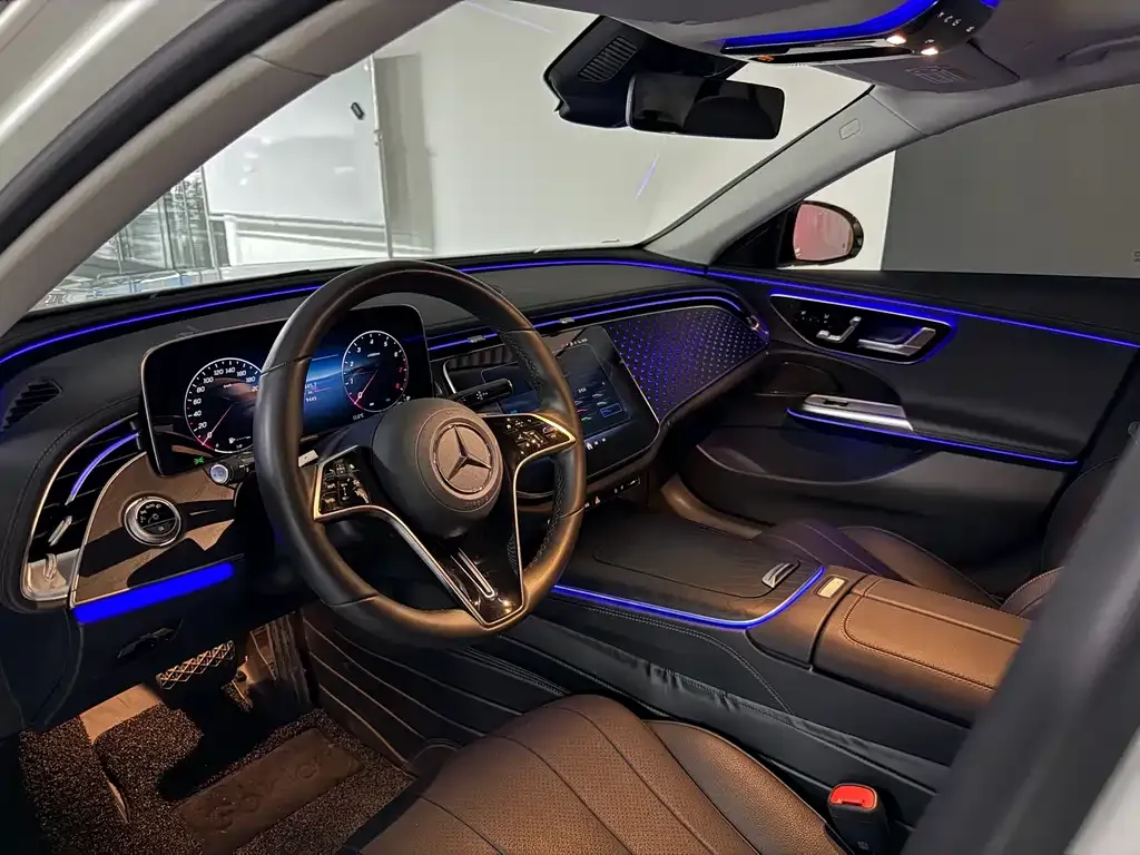 Mercedes-Benz E-Class (Import) — фото 10