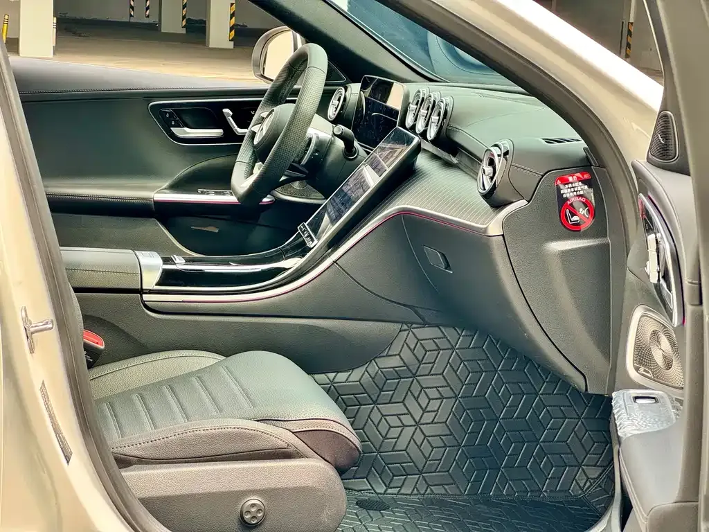 Mercedes-Benz C-Class 2026 из CN, фото 8