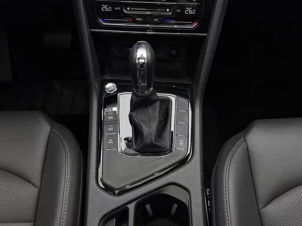 Volkswagen Tharu 2022 из CN, фото 10