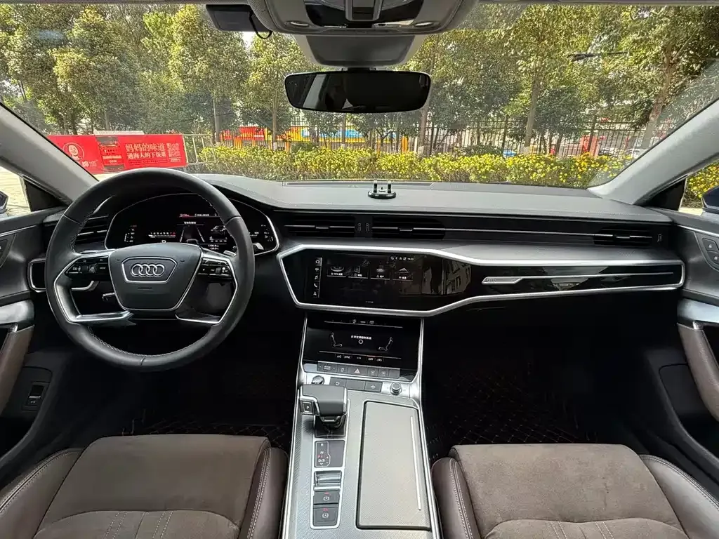 Audi A7 — фото 7