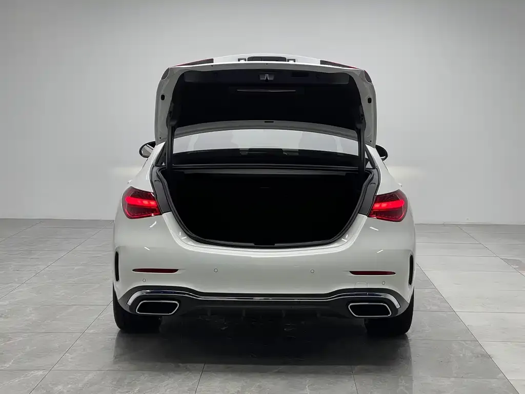 Mercedes-Benz C-Class 2024 из CN, фото 3