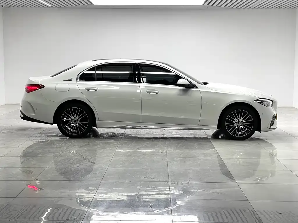 Mercedes-Benz C-Class 2024 из CN, фото 9