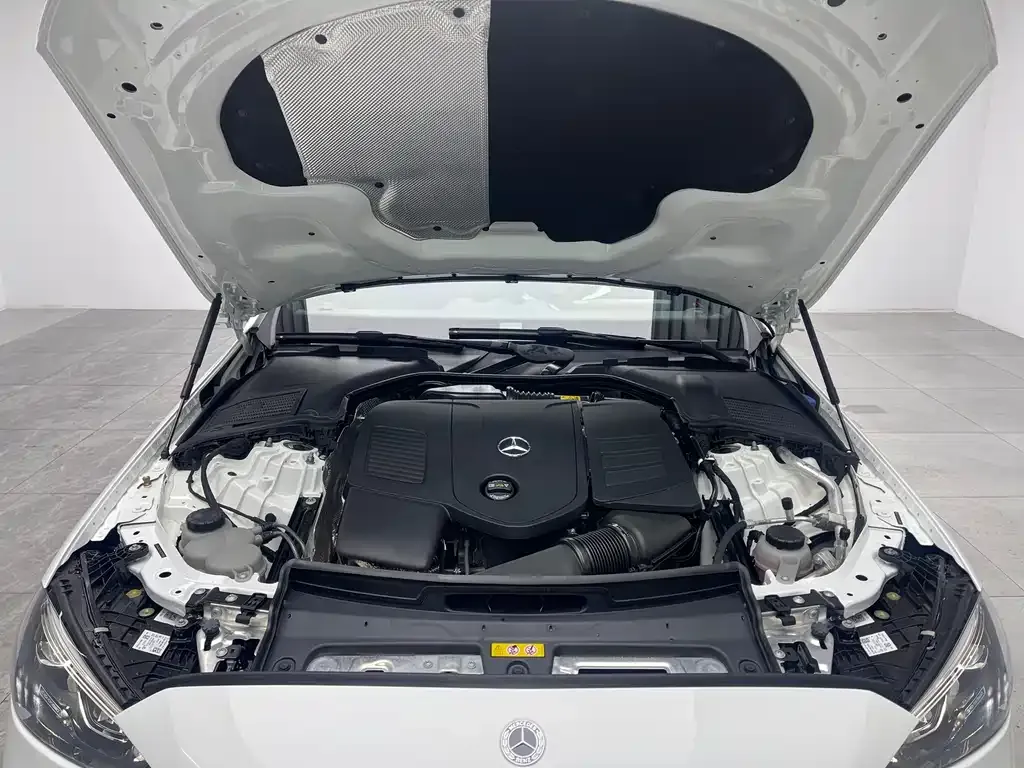 Mercedes-Benz C-Class 2024 из CN, фото 10