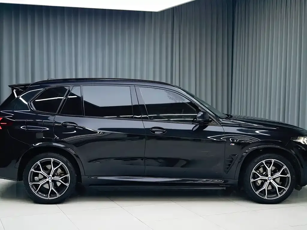 BMW X5 2024 из CN, фото 4