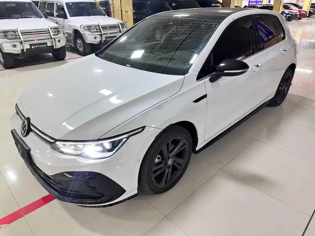 Volkswagen Golf 2021 из CN, фото 1