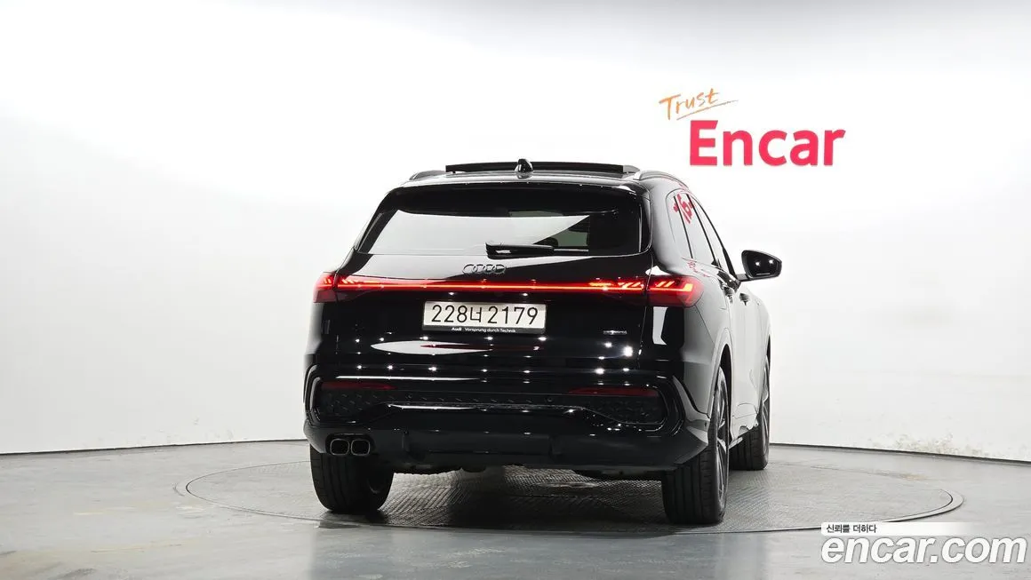Audi Q5 2025 из KR, фото 2