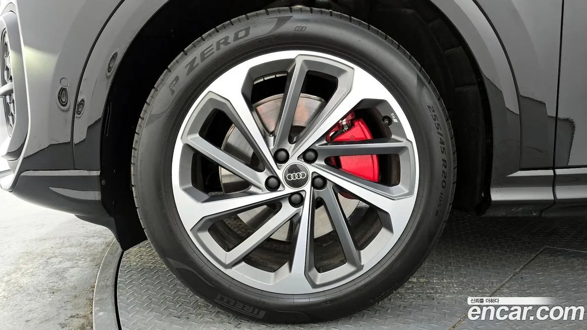 Audi Q5 2025 из KR, фото 10