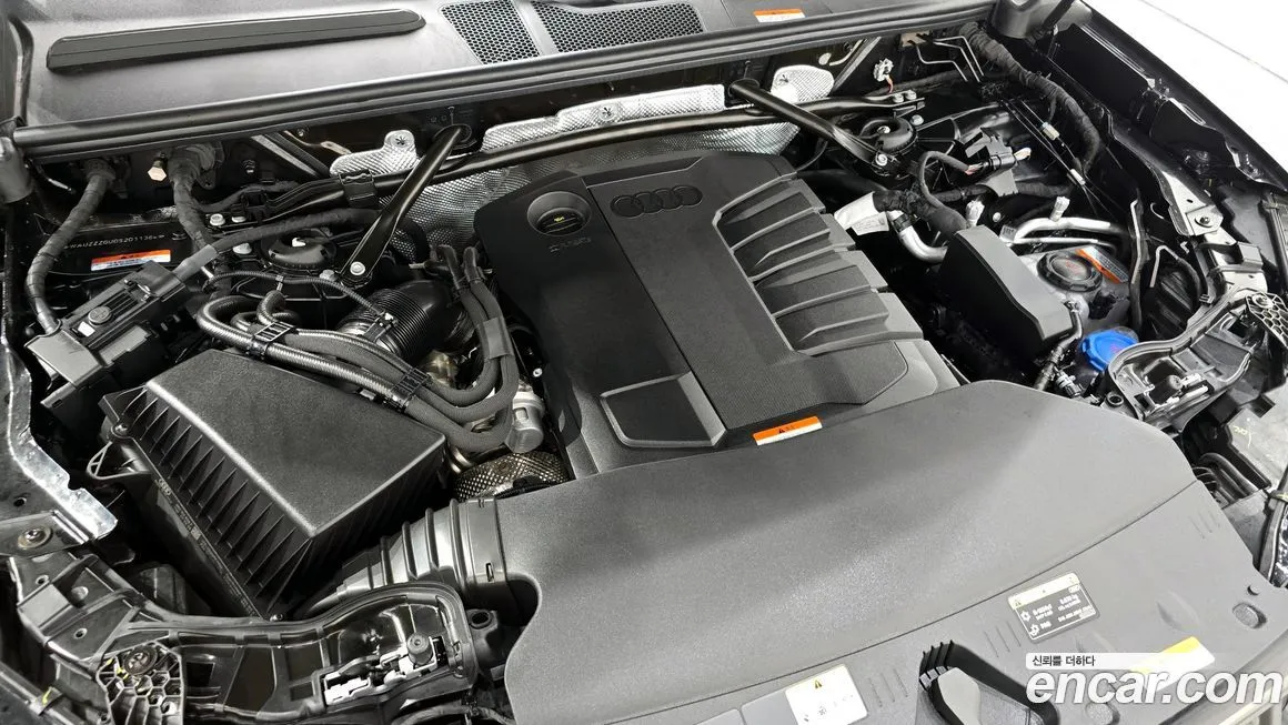 Audi Q5 2025 из KR, фото 9