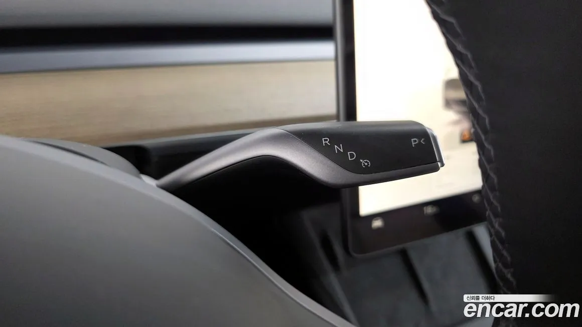 Tesla Model Y 2023 из KR, фото 9