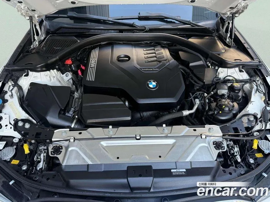 BMW 3-Series 2022 из KR, фото 9