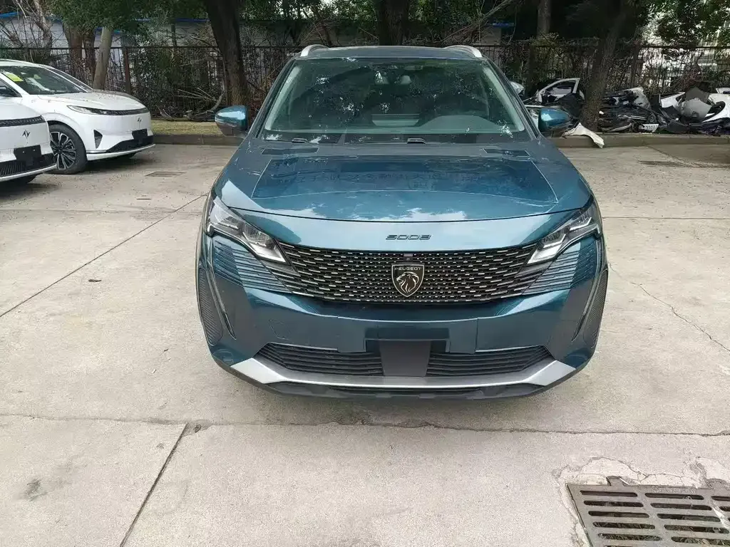 Peugeot 5008 2023 из CN, фото 4