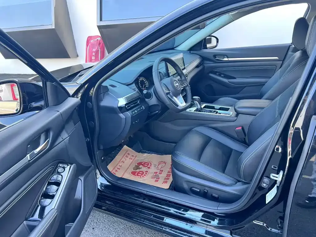 Nissan Teana 2023 из CN, фото 6