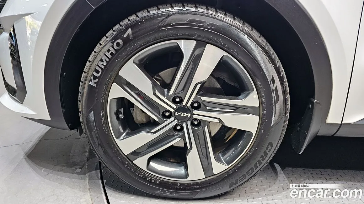 Kia Sorento — фото 5