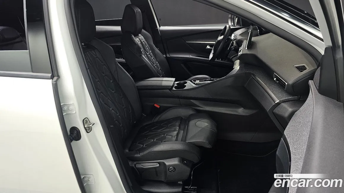 Peugeot 3008 2024 из KR, фото 8