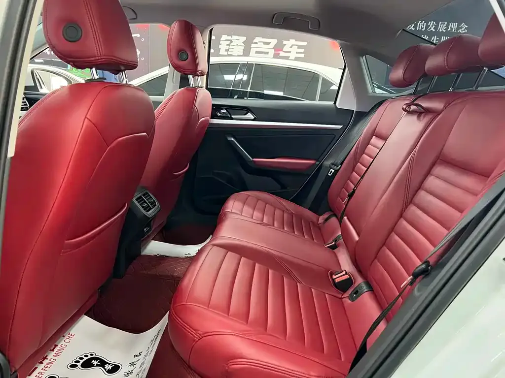 Volkswagen Lavida 2023 из CN, фото 7