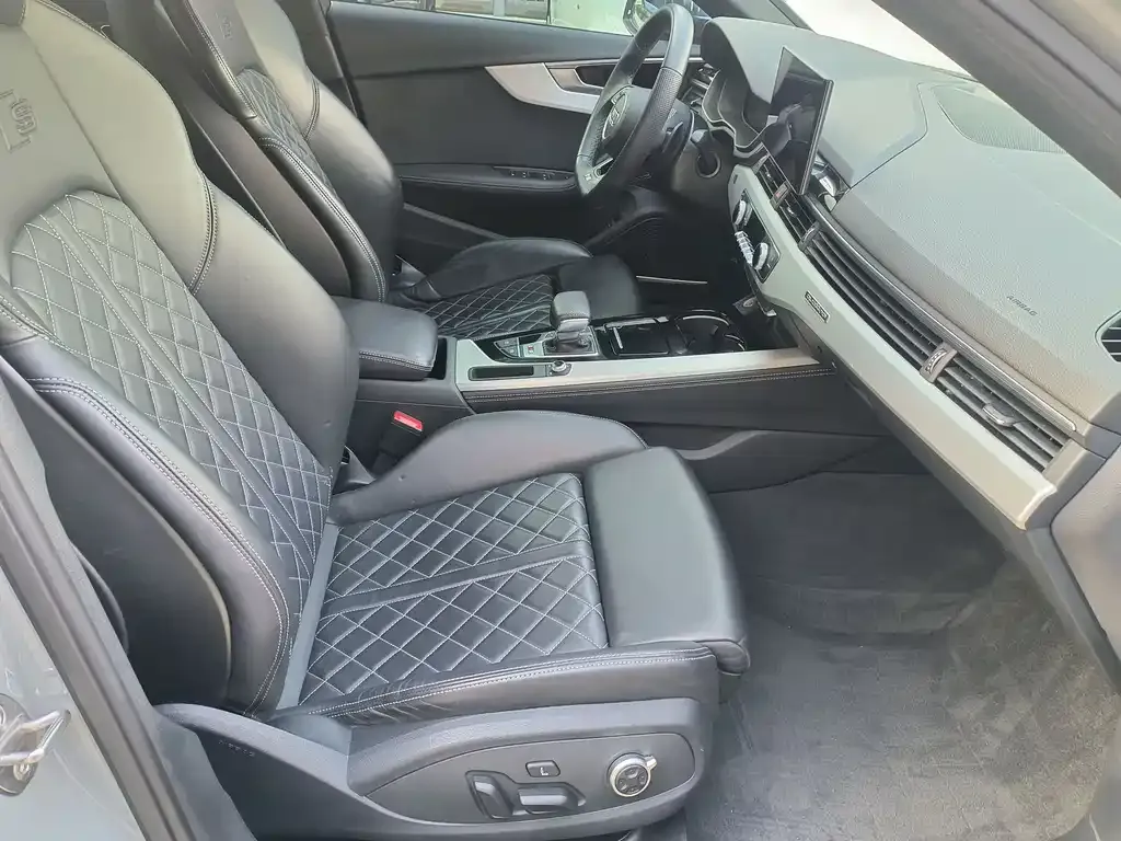Audi S4 2021 из CN, фото 3