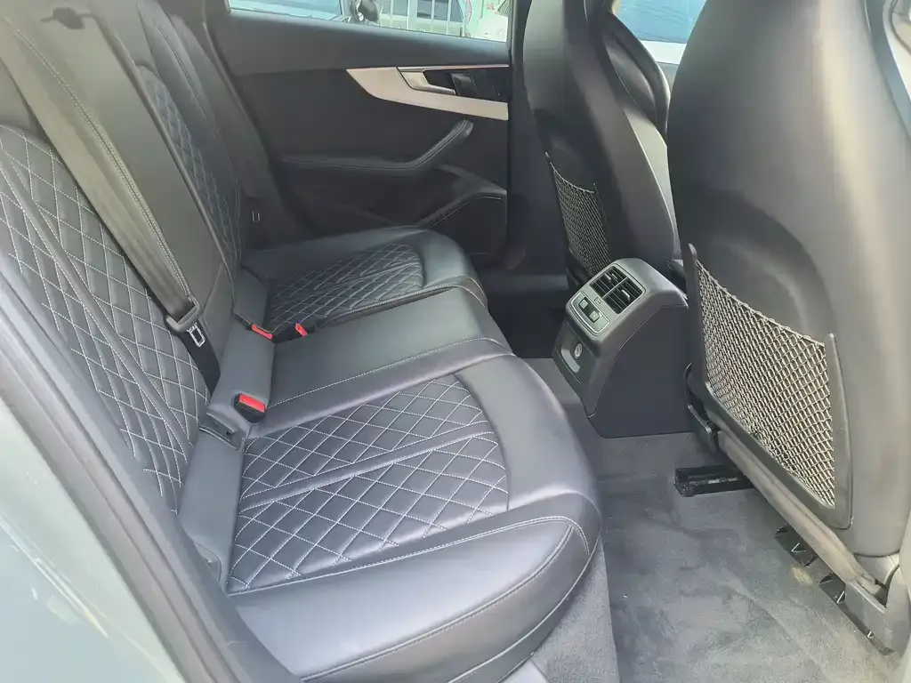 Audi S4 2021 из CN, фото 5