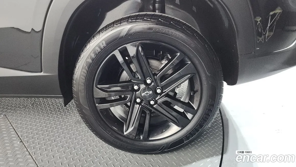 Chevrolet (GM Daewoo) Trax 2025 из KR, фото 3