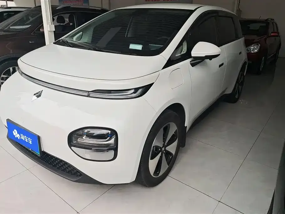 Baojun Yunduo — фото 1
