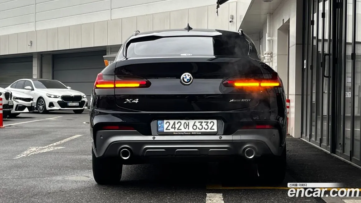 BMW X4 2021 из KR, фото 9