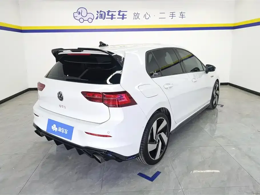 Volkswagen Golf GTI 2023 из CN, фото 6