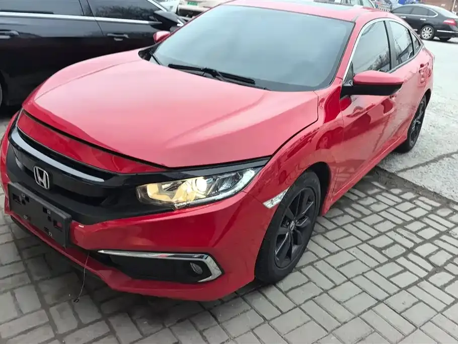 Honda Civic — фото 1