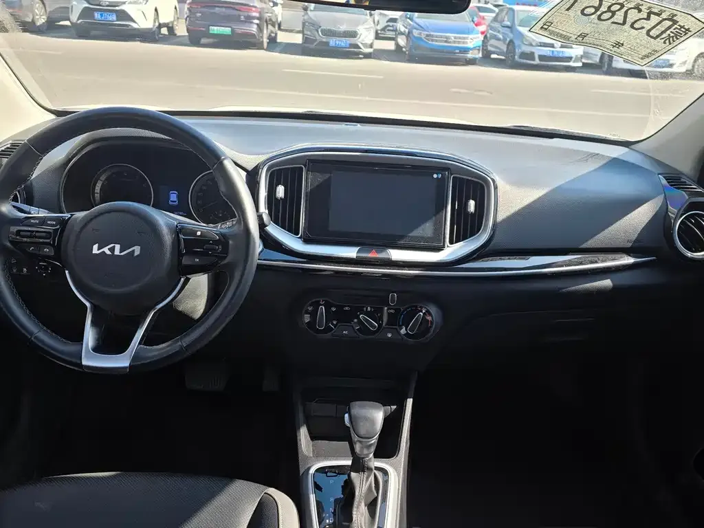 Kia KX1 2022 из CN, фото 4