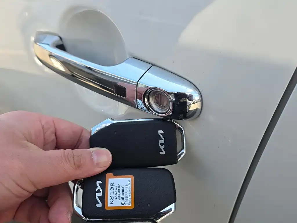 Kia KX1 2022 из CN, фото 9