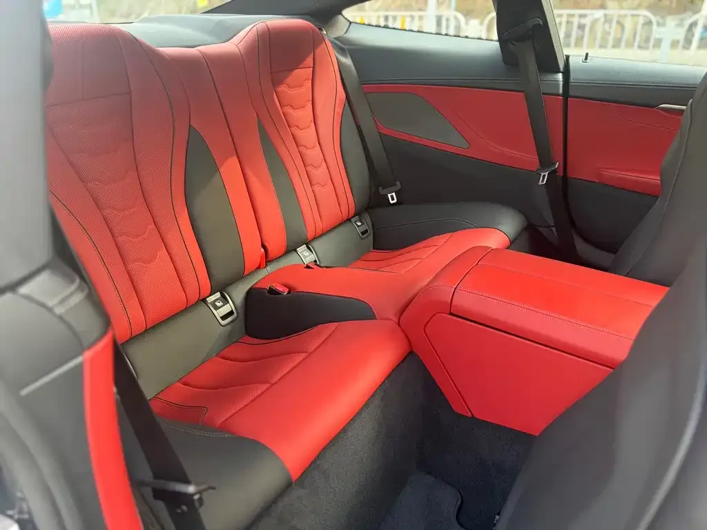 BMW 8 Series 2022 из CN, фото 7