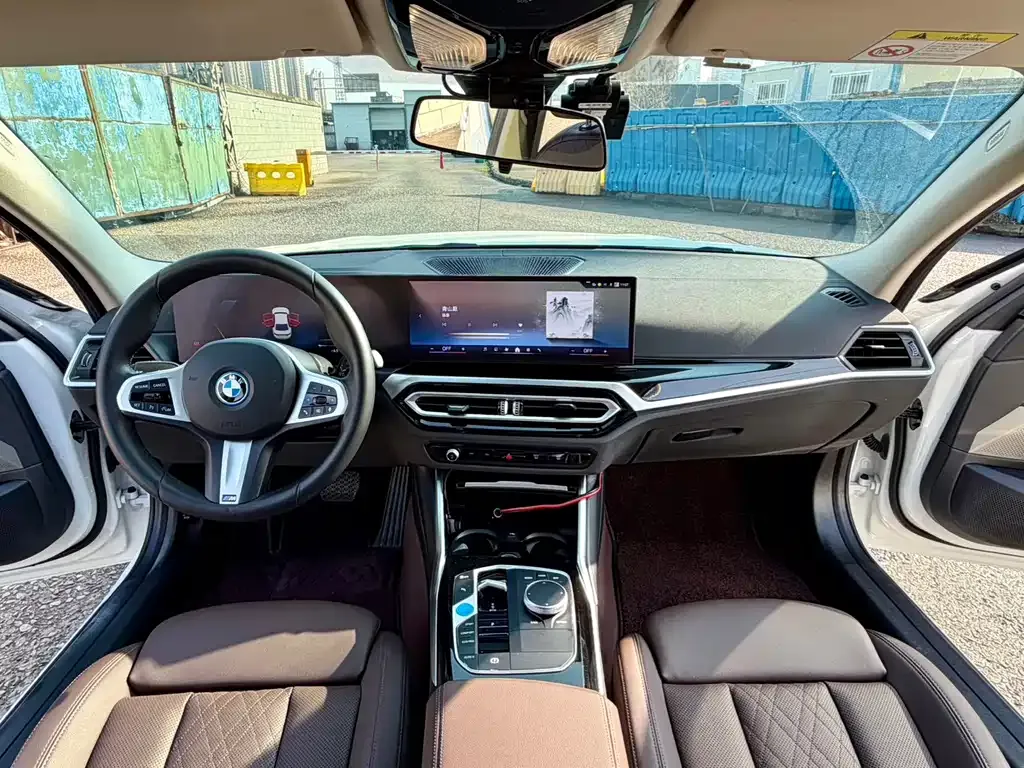 BMW i3 — фото 4
