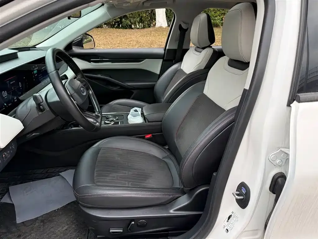 Ford Mondeo 2022 из CN, фото 5
