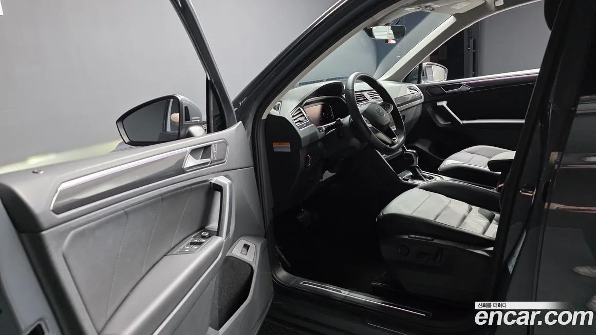 Volkswagen Tiguan — фото 4