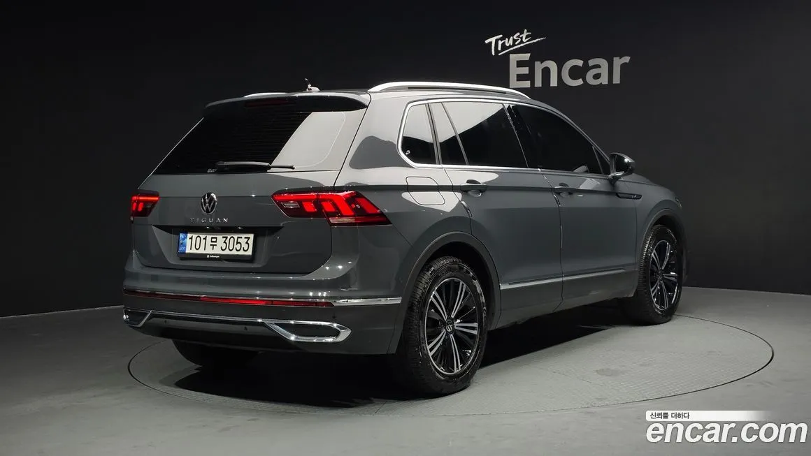 Volkswagen Tiguan — фото 5
