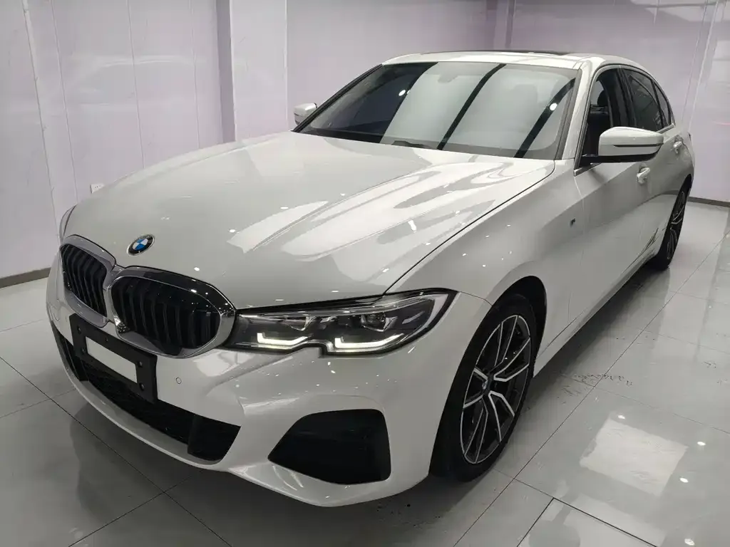BMW 3 Series — фото 1