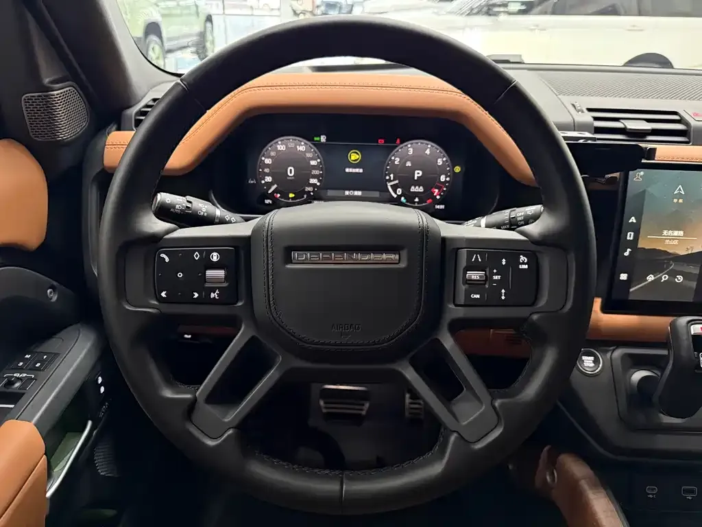 Land Rover Defender — фото 6