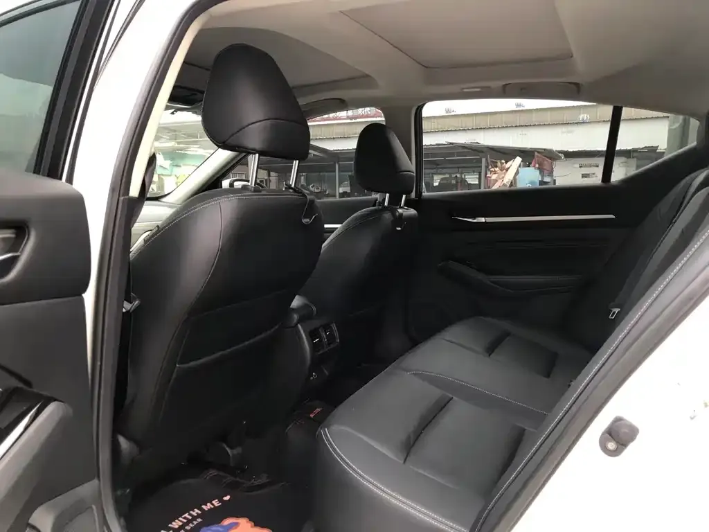 Nissan Teana 2021 из CN, фото 4