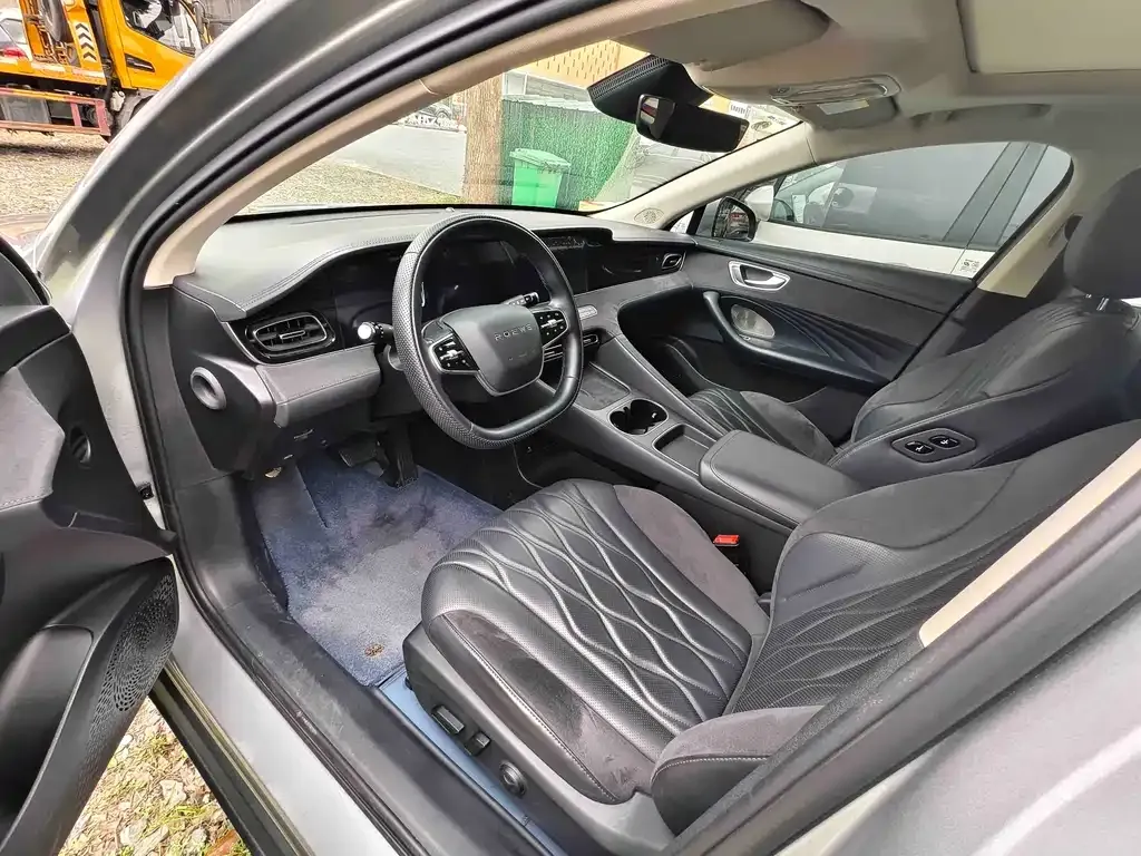 Roewe D7 2023 из CN, фото 8