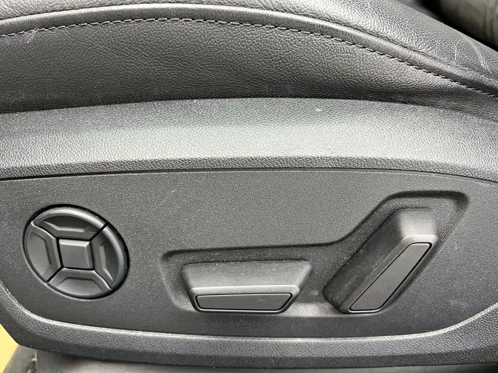 Audi A6 (Import) — фото 8