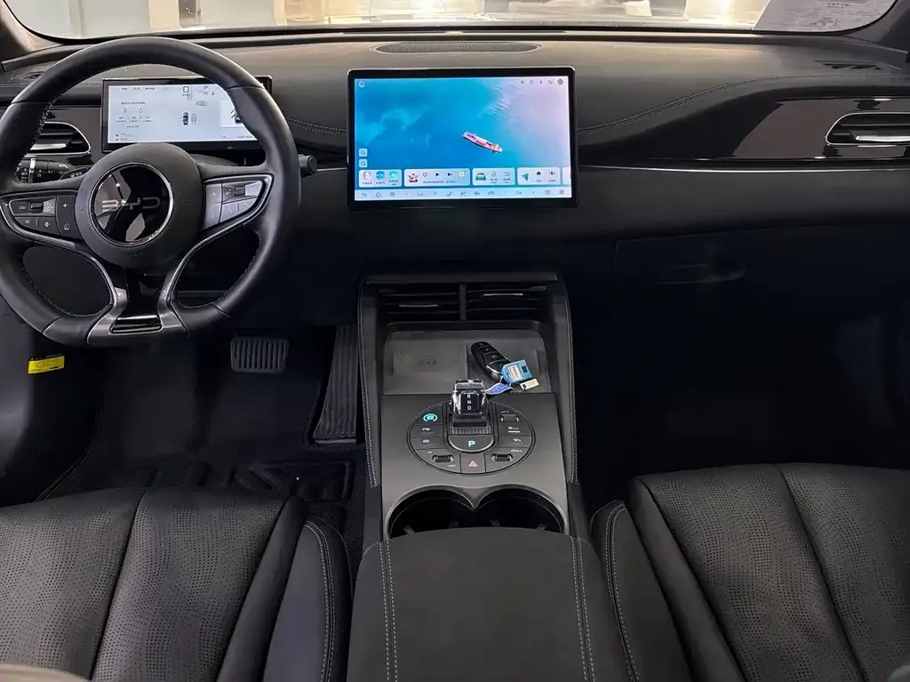 BYD Seal 06 — фото 10
