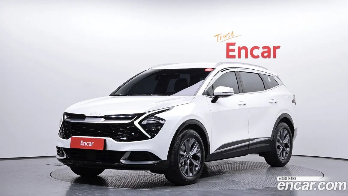 Kia Sportage — фото 1
